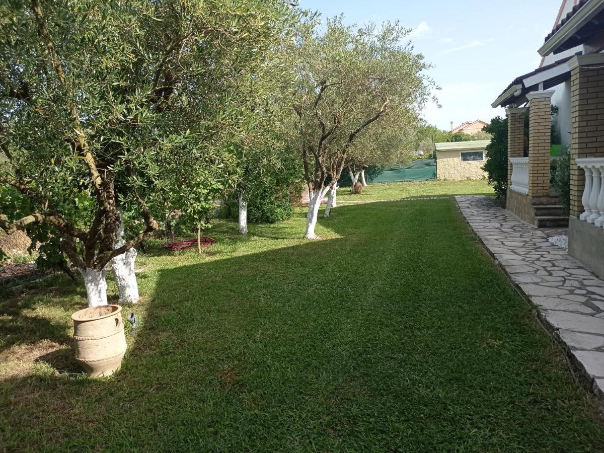 Villa Yannis Roda  Exterior photo